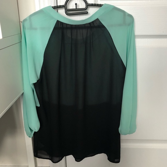 Forever 21 Sheer Colorblock Blouse - Picture 2 of 3
